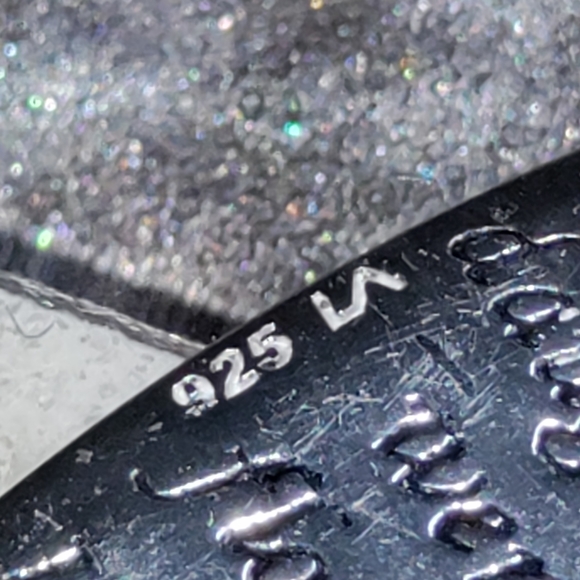 Daughter's LA Rocks Necklace - Picture 4 of 4